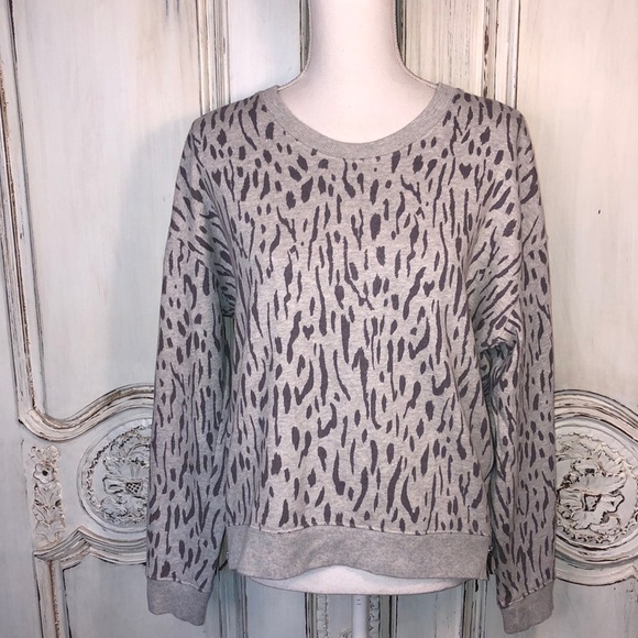 Rails Crew Neck Long Sleeve Animal Print Pop Over Sweat Shirt Size Medium - Picture 1 of 14